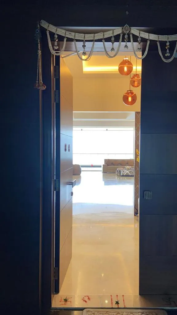 5 BHK Flats on Rent in One Avighna Park, Lower Parel