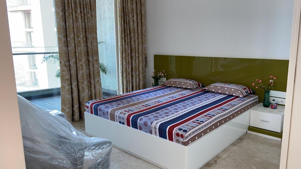 14 - One Avighna Park, Lower Parel