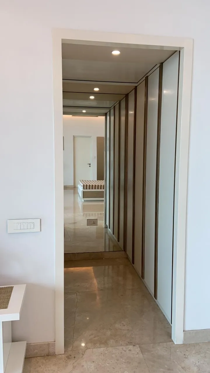 5 BHK Flats on Rent in One Avighna Park, Lower Parel