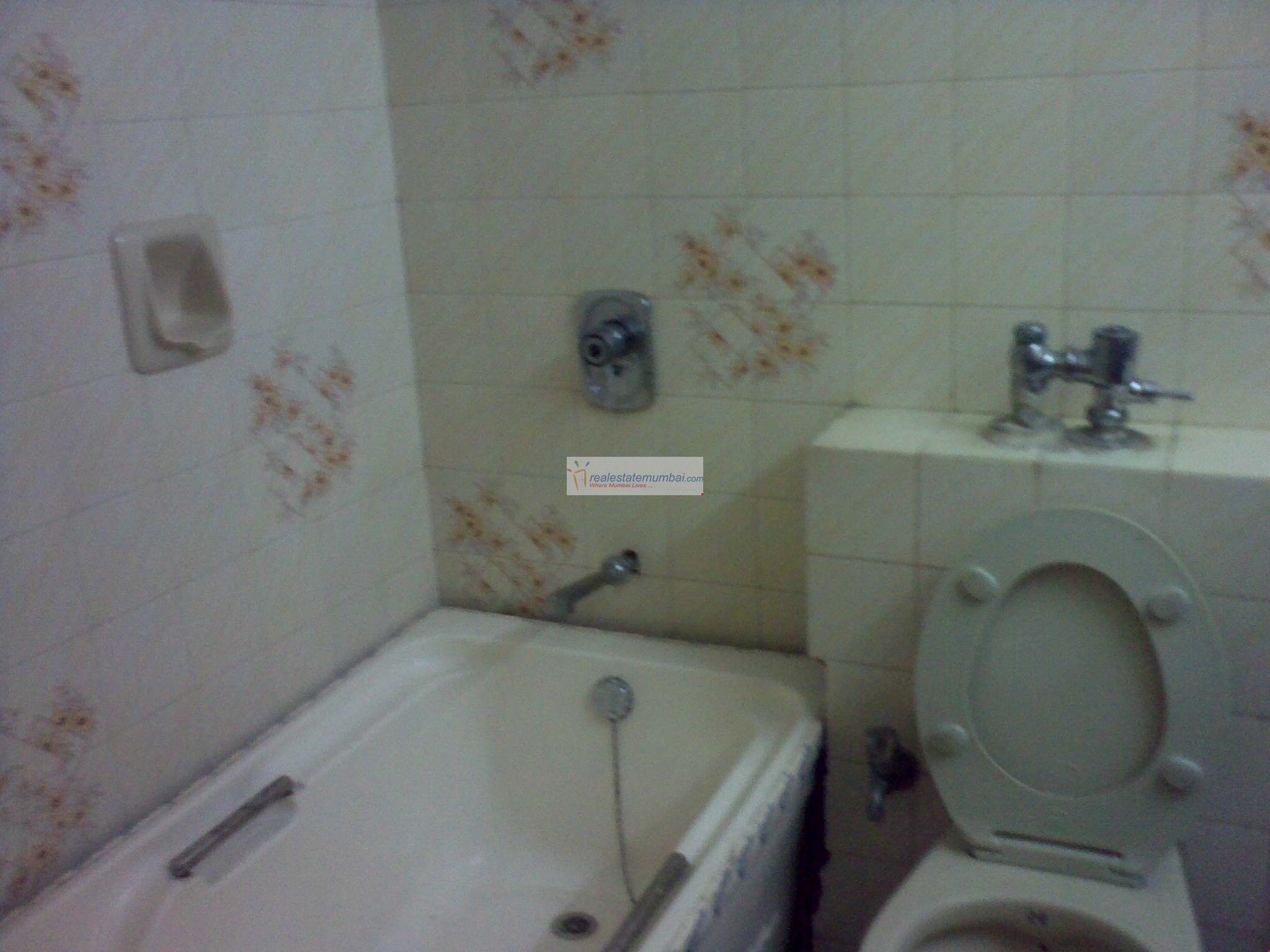 Master Bathroom - Florencia, Bandra West