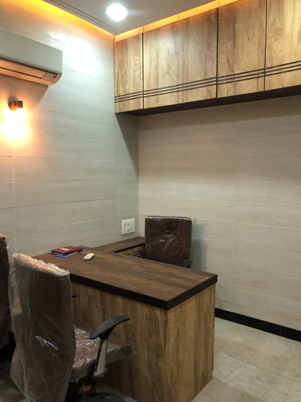 Office Space Offices on Rent in Krishnaraj, Worli