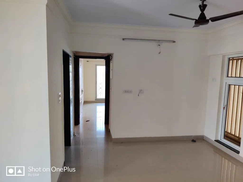 2 BHK Flats on Rent in Anmol Tower, Goregaon West