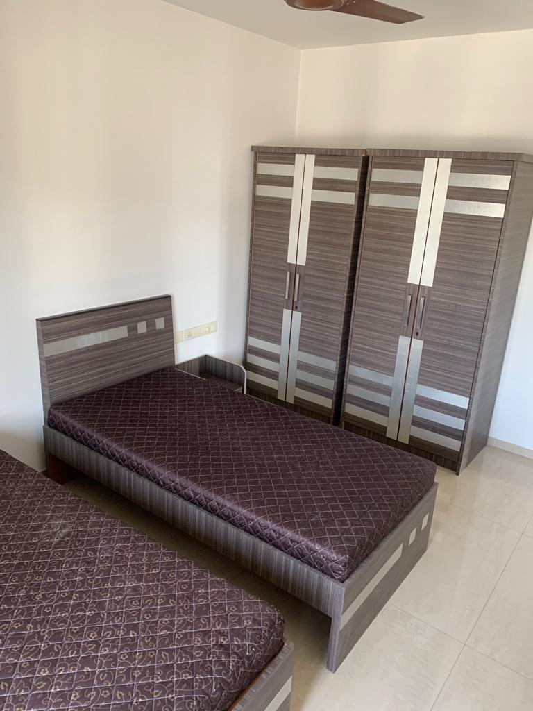 8 - Kalpataru Estate, Andheri East