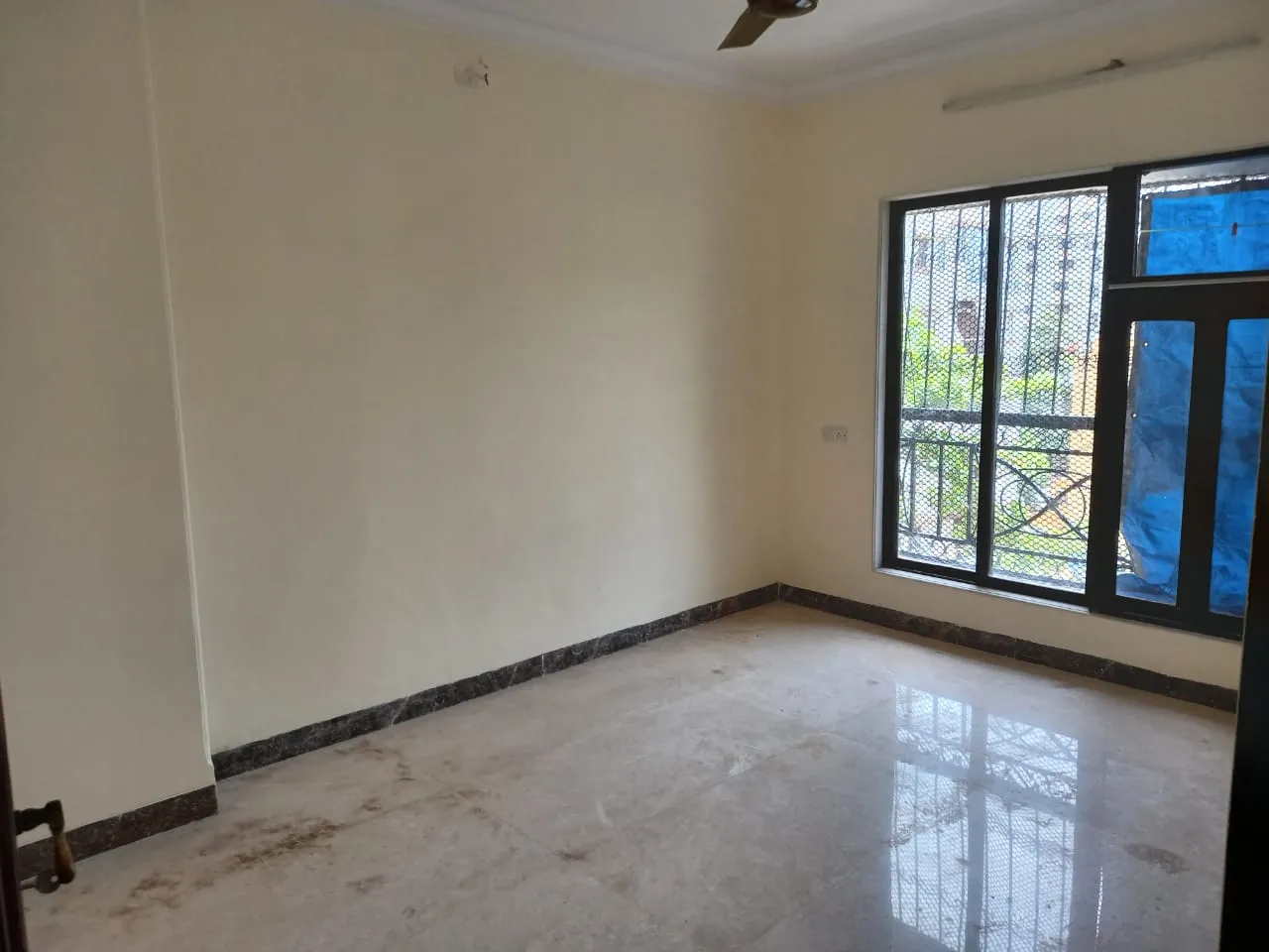 3 BHK Flats on Rent in Dheeraj Swapna, Bandra West