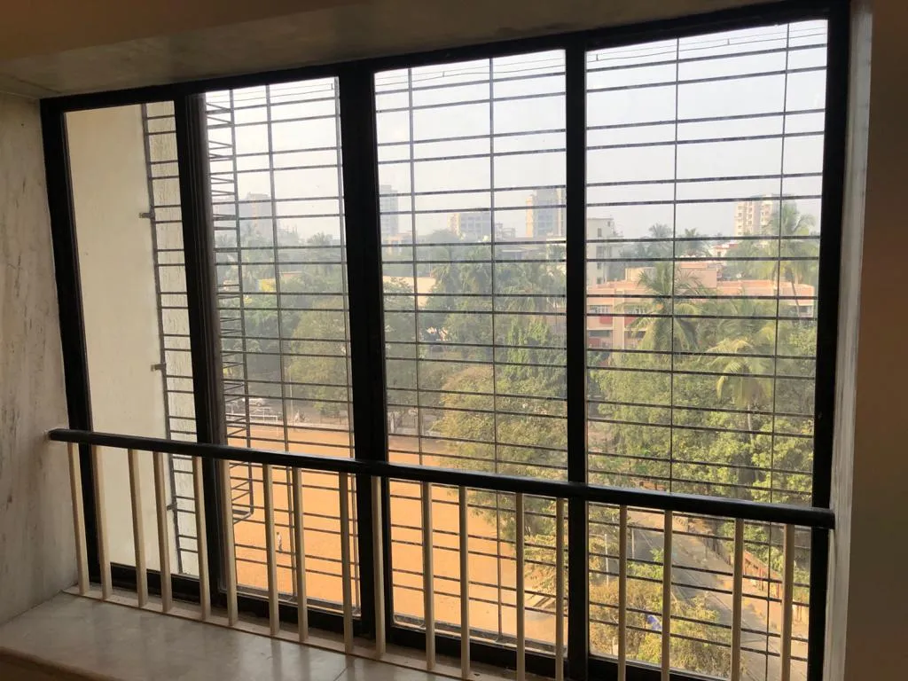 2 BHK Flats for Sale in Dinkar Smruti, Bandra West