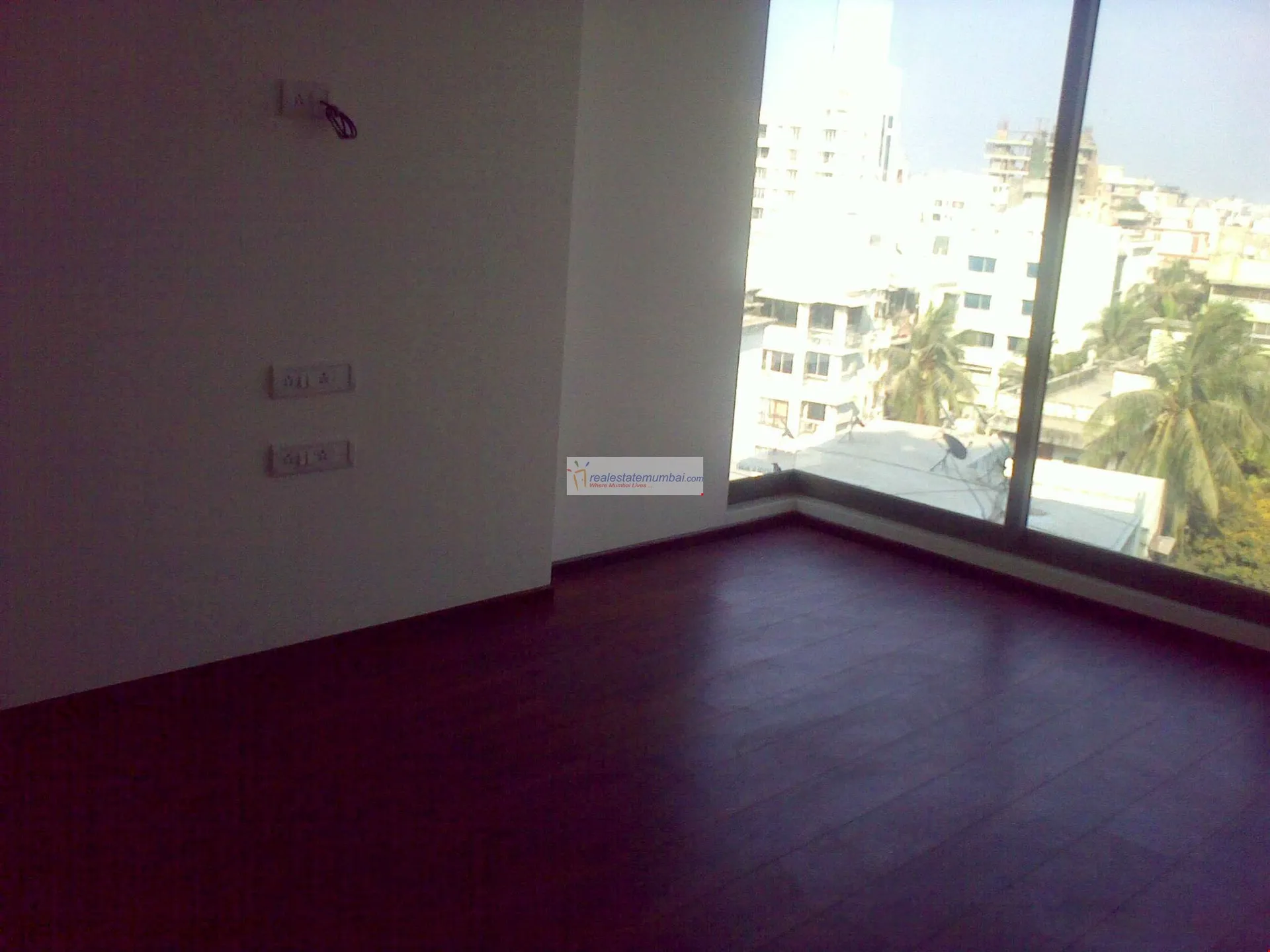 3 BHK Flats for Sale in Dev Ashish, Khar West