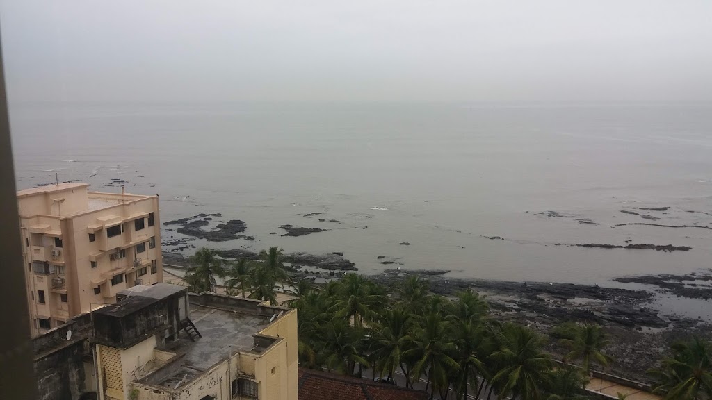 View 14 - Sea Bird, Bandra West