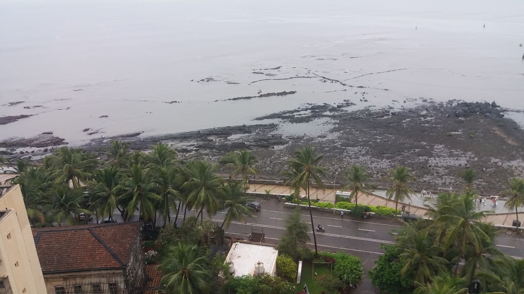 View 15 - Sea Bird, Bandra West