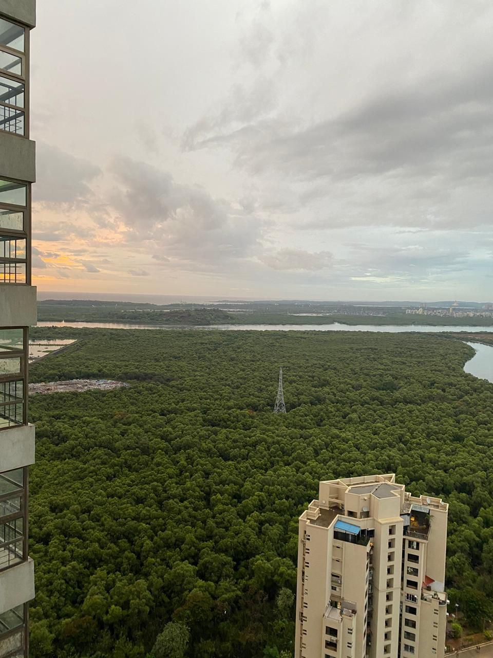 13 - Oberoi Sky Heights, Andheri West