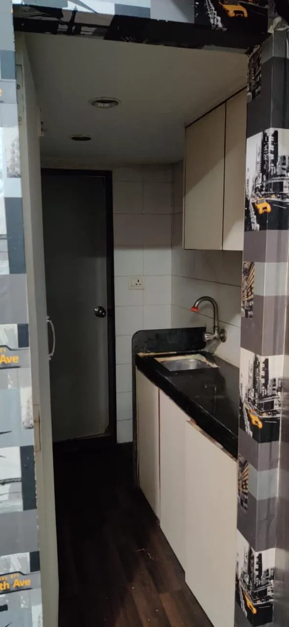 Office Space Offices for Sale in Laxmi Mall, Andheri West