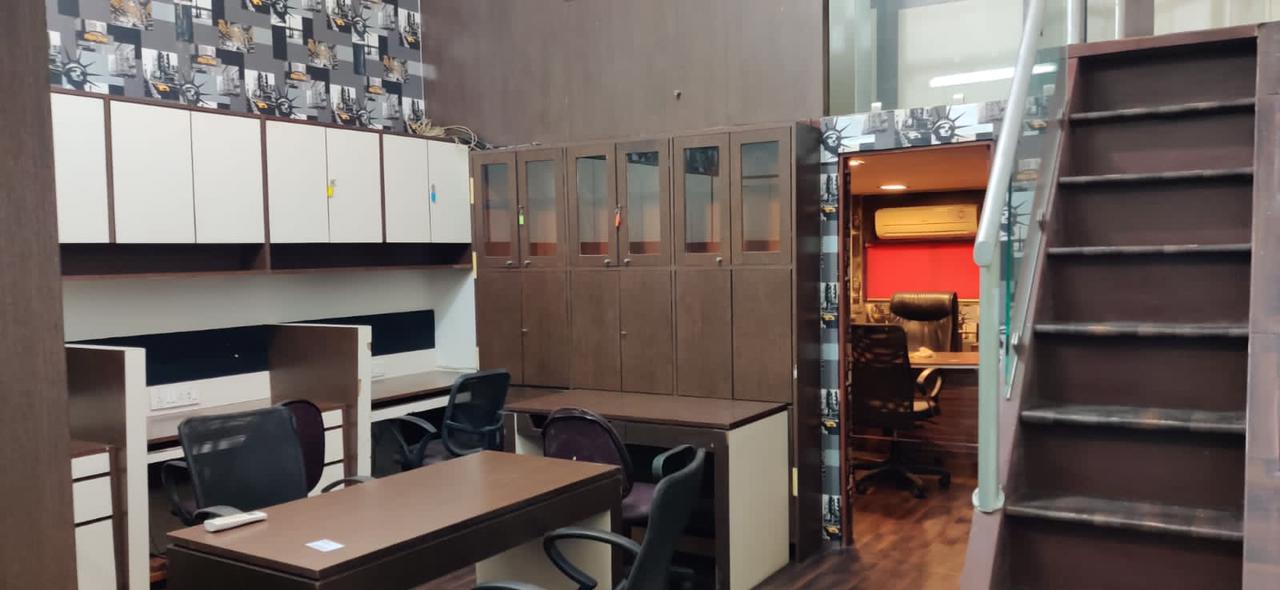 Office Laxmi Mall, Andheri West — for Rent — photo 10