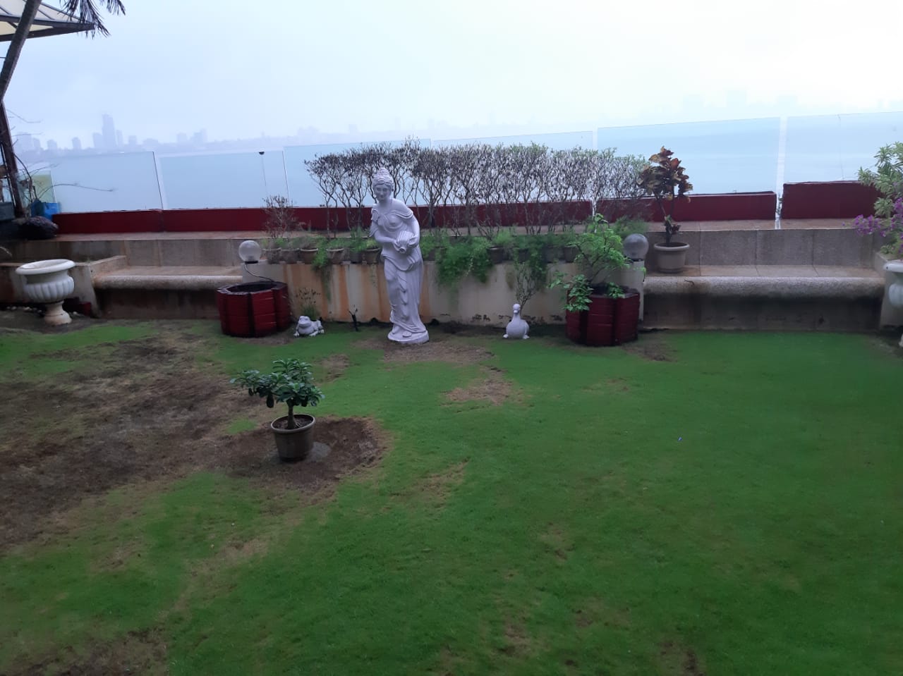 Garden - Shamiana Bungalow, Nepeansea Road