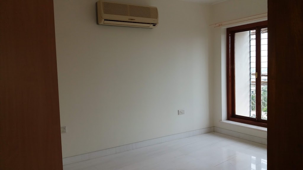 Bedroom 21 - Vinrita   , Bandra West