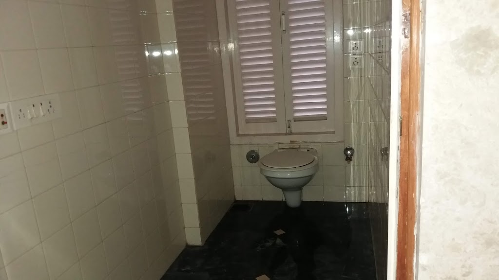 Master Bathroom1 - Vinrita   , Bandra West