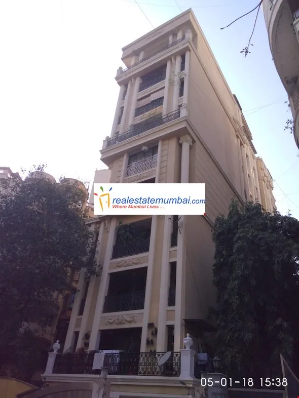 4 BHK Flats for Sale in La Vie, Khar West