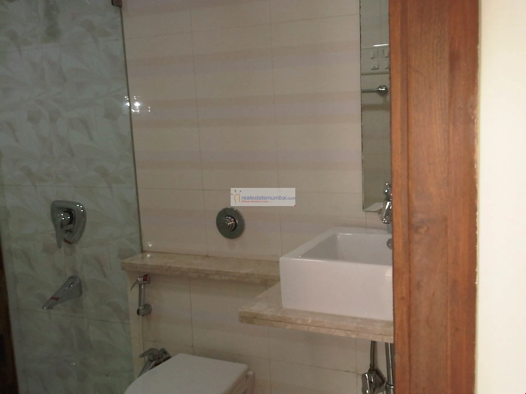 4 BHK Flats on Rent in Ebenezer, Santacruz West