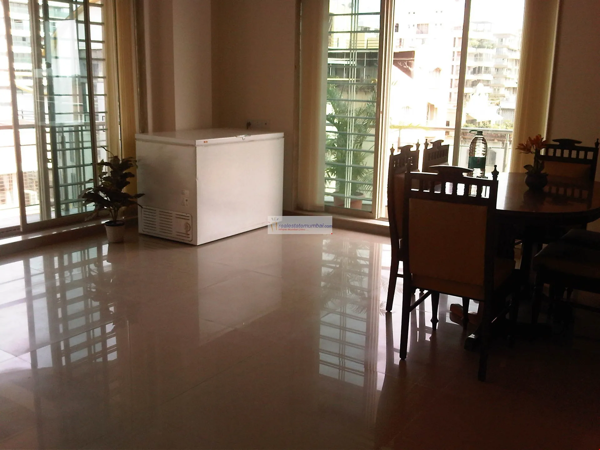 4 BHK Flats on Rent in Ebenezer, Santacruz West