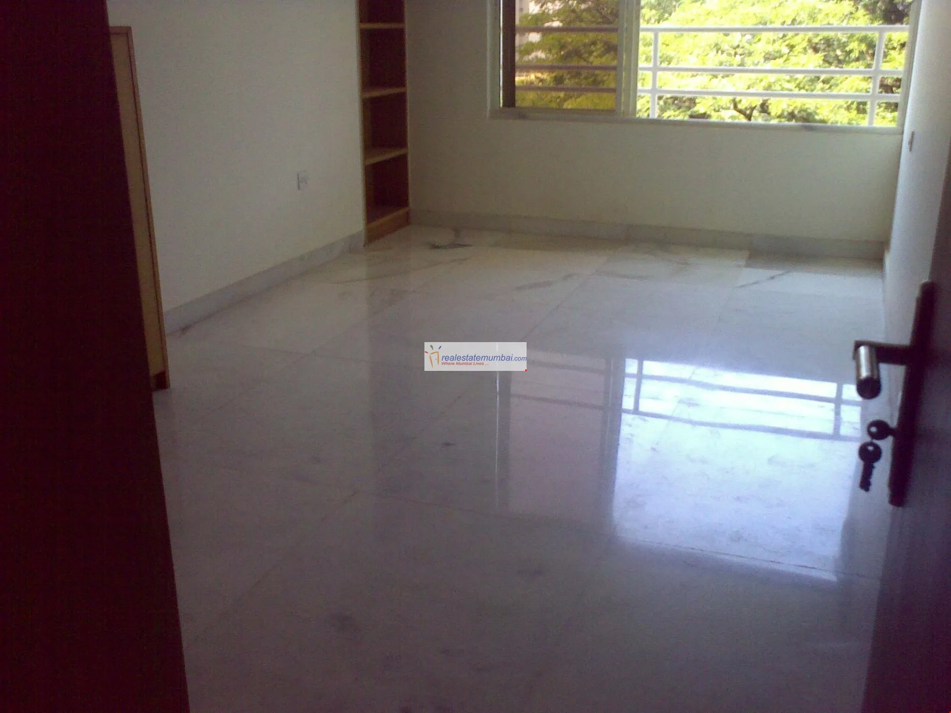 4 BHK Flats on Rent in Samshiba, Bandra West