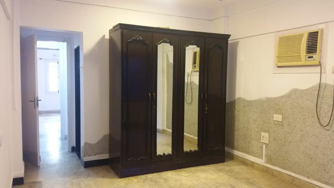 Bedroom 31 - Phiroze, Bandra West