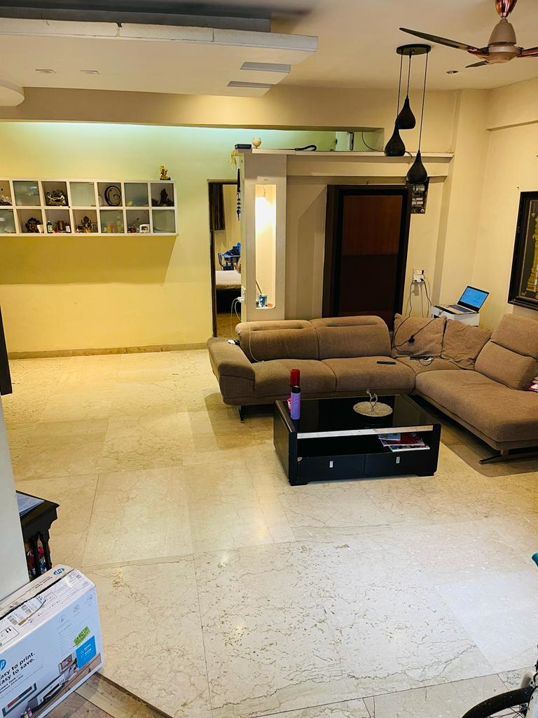 3 BHK Semi Furnished in Arun Apartment , Nepeansea Road