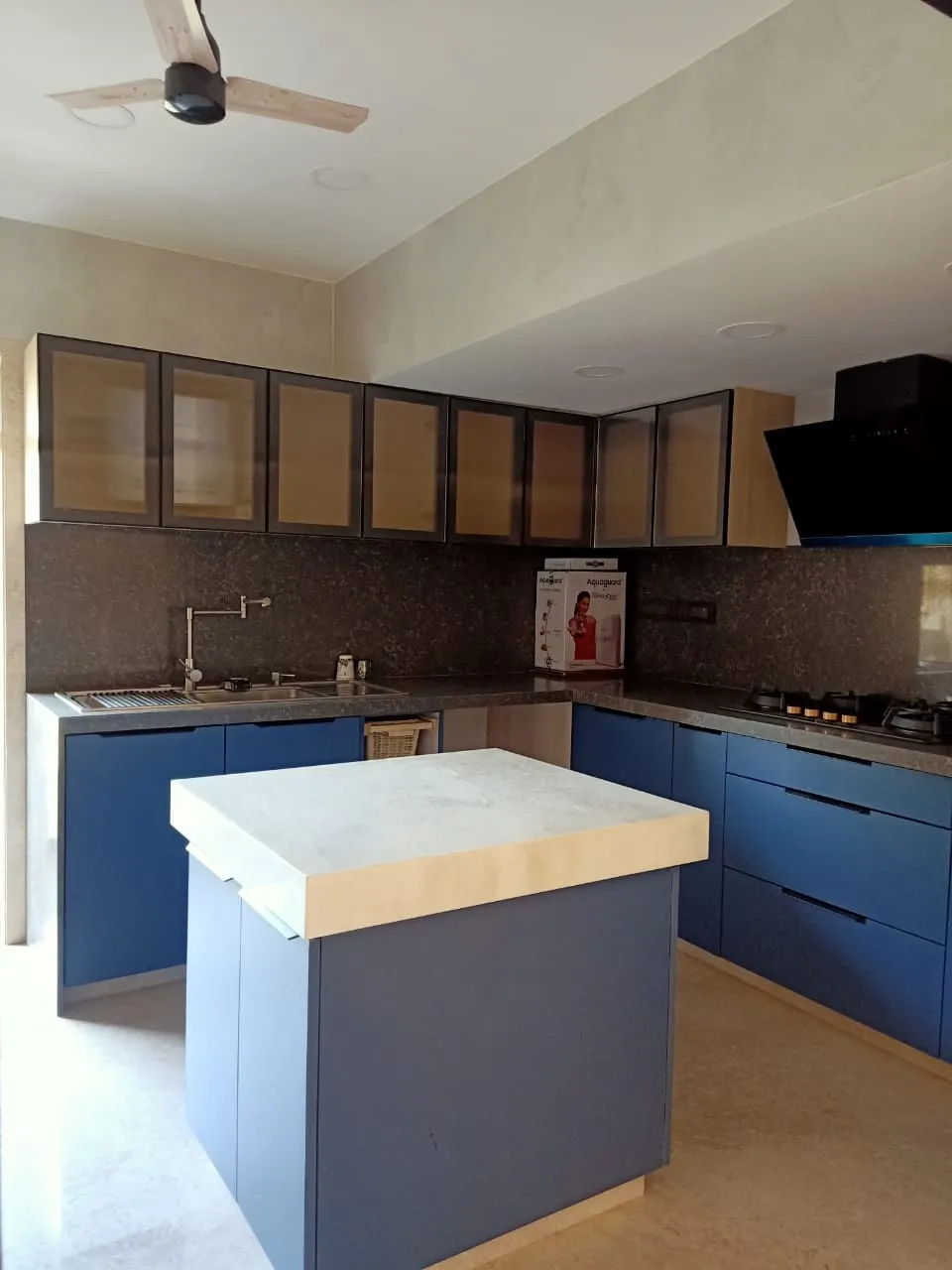 3 BHK Flats on Rent in Regency Terraces, Khar West