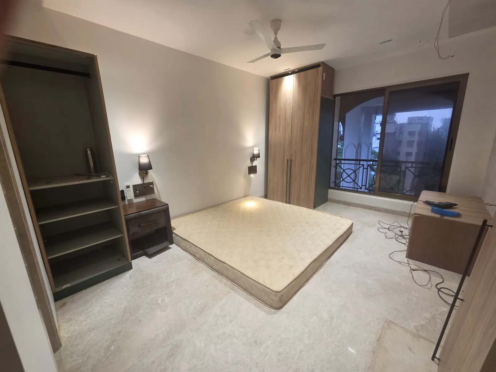 R13 - Regency Terraces, Khar West