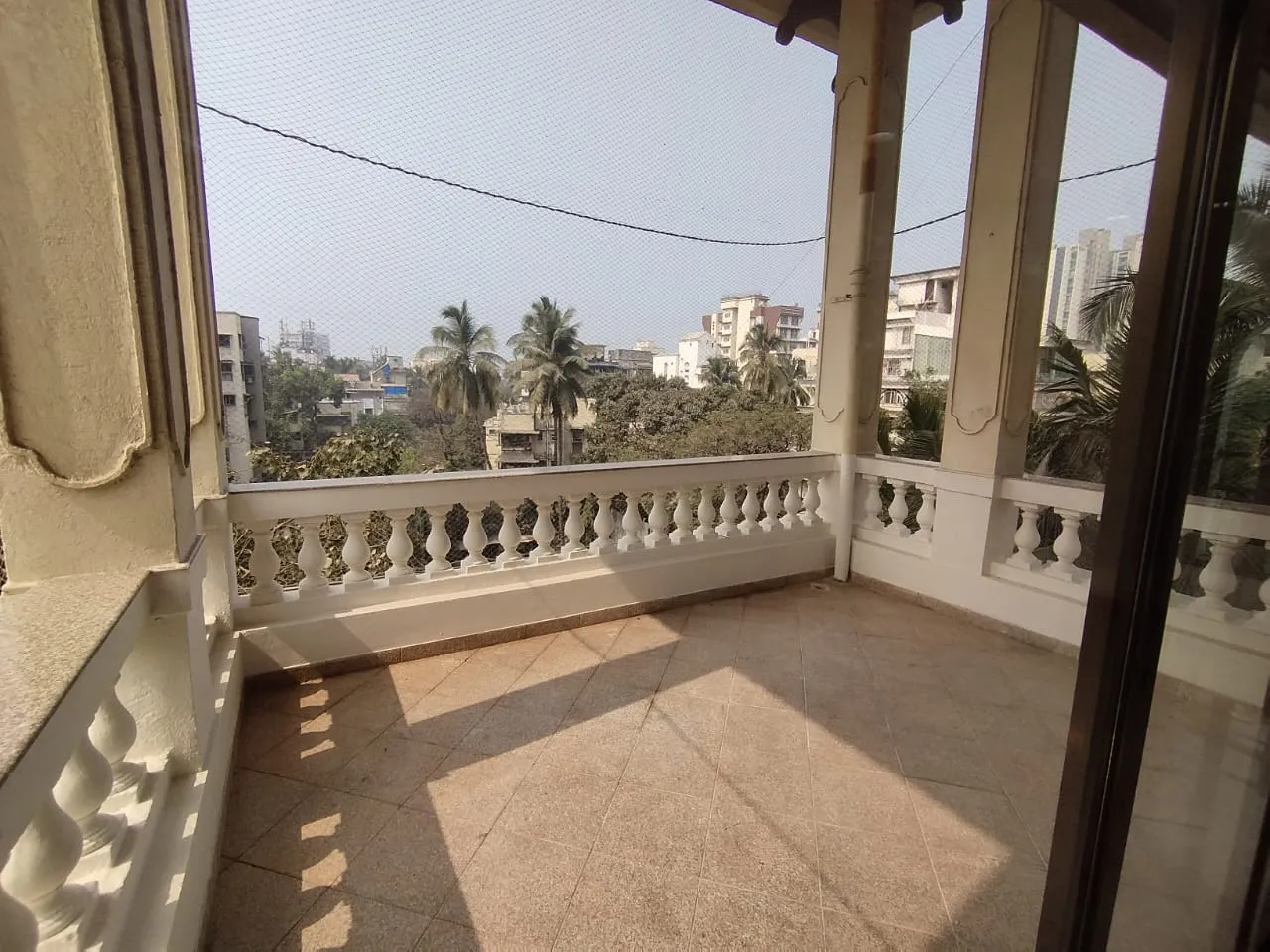 R15 - Regency Terraces, Khar West