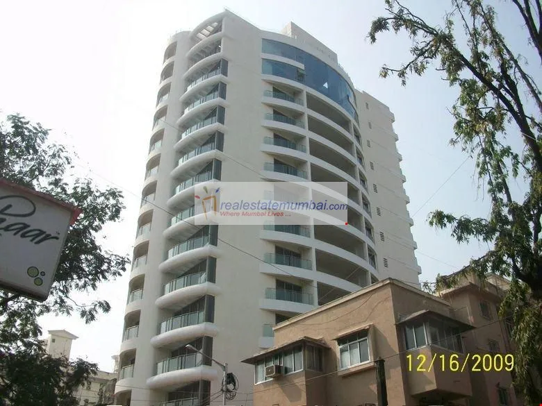 4 BHK Flats on Rent in Fortune Enclave, Bandra West