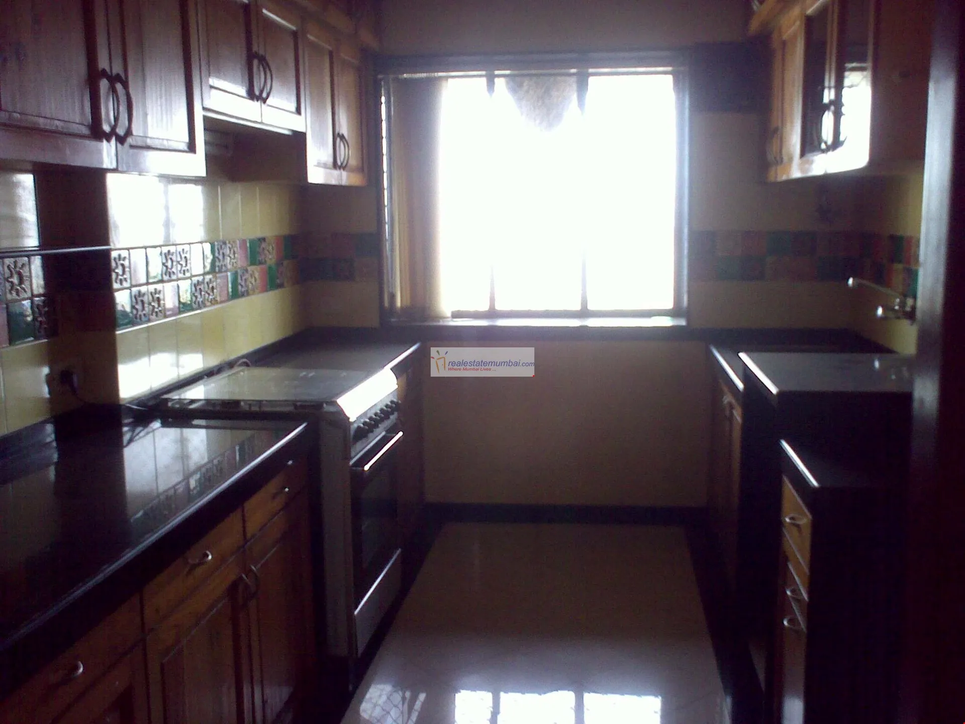 4 BHK Flats on Rent in La Mer, Bandra West