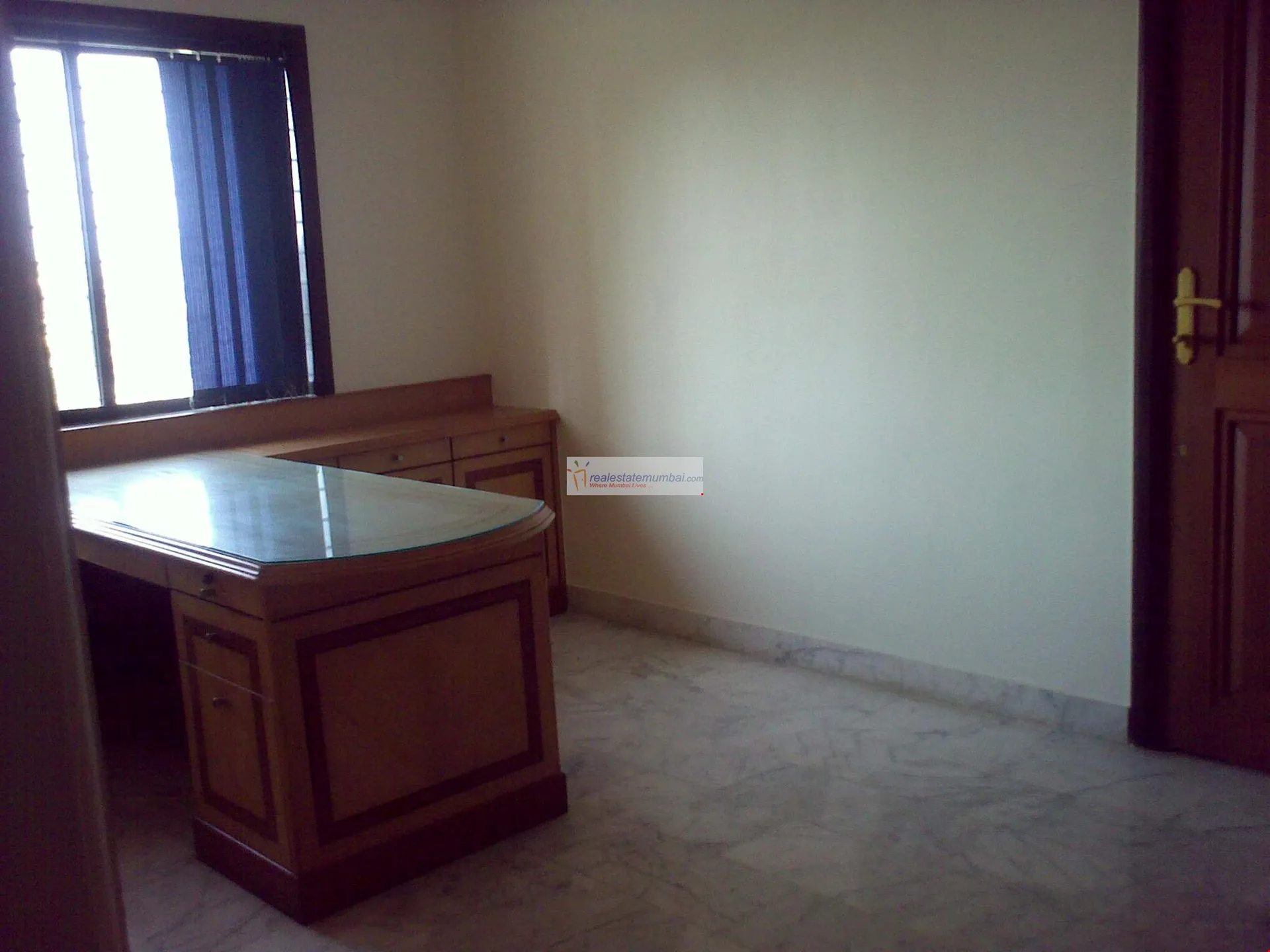 4 BHK Flats on Rent in La Mer, Bandra West