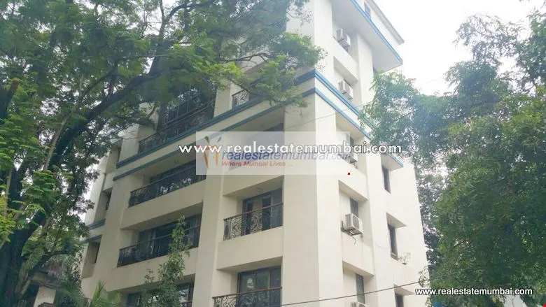 3 BHK Flats on Rent in Tulsi, Juhu