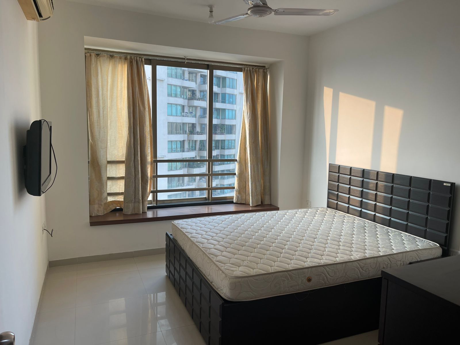 15 - Oberoi Springs, Andheri West
