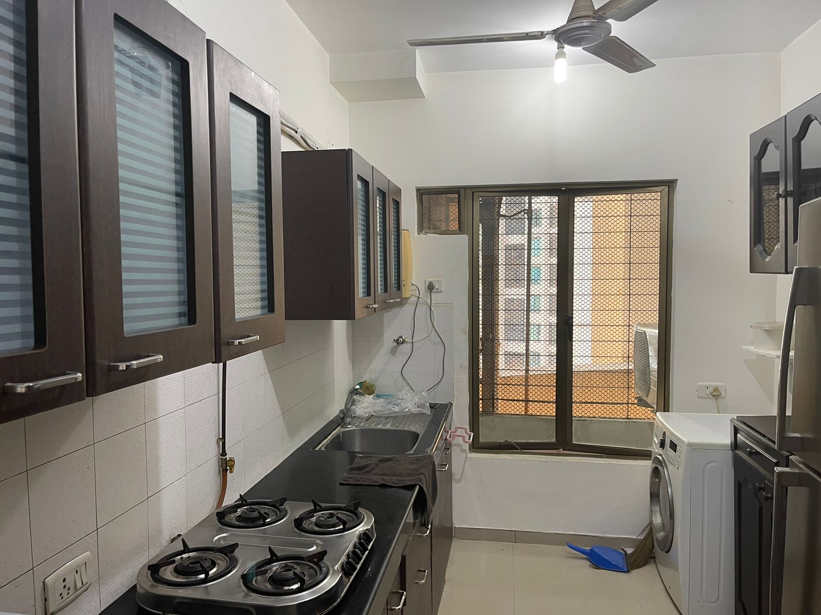 4 - Oberoi Springs, Andheri West