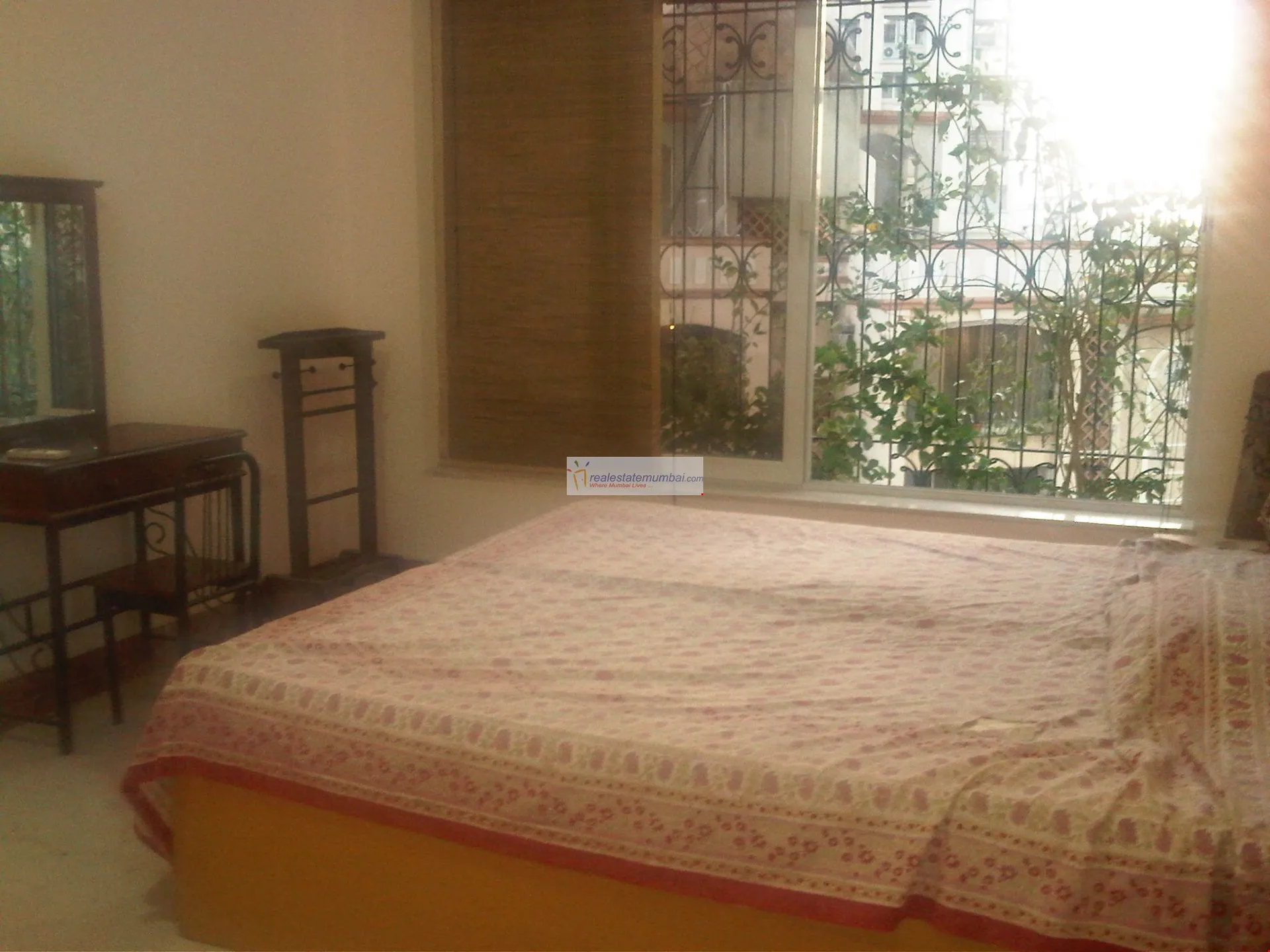 2 BHK Flats on Rent in Park Plaza, Andheri West