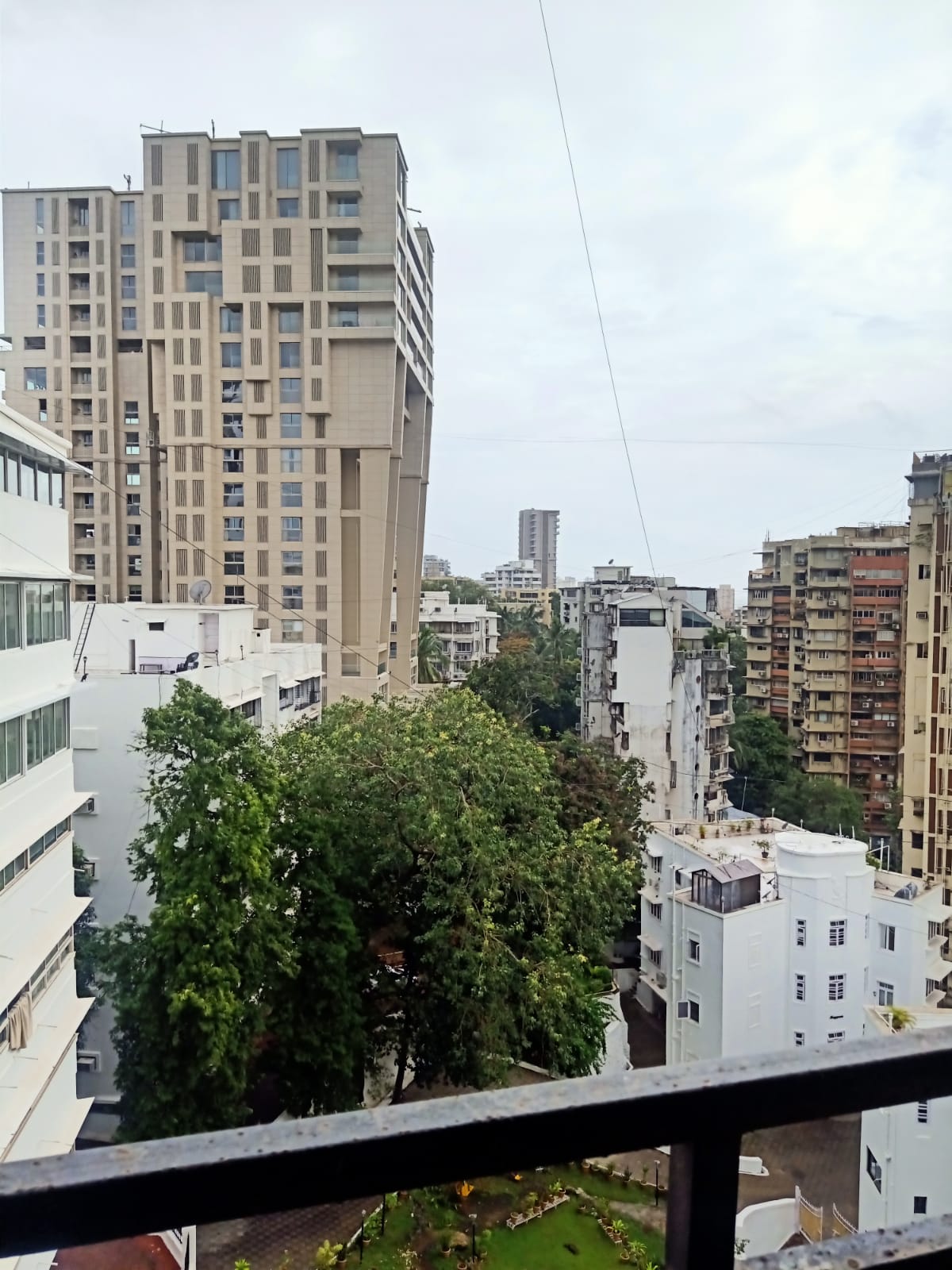 10 - Kukreja Heights, Bandra West
