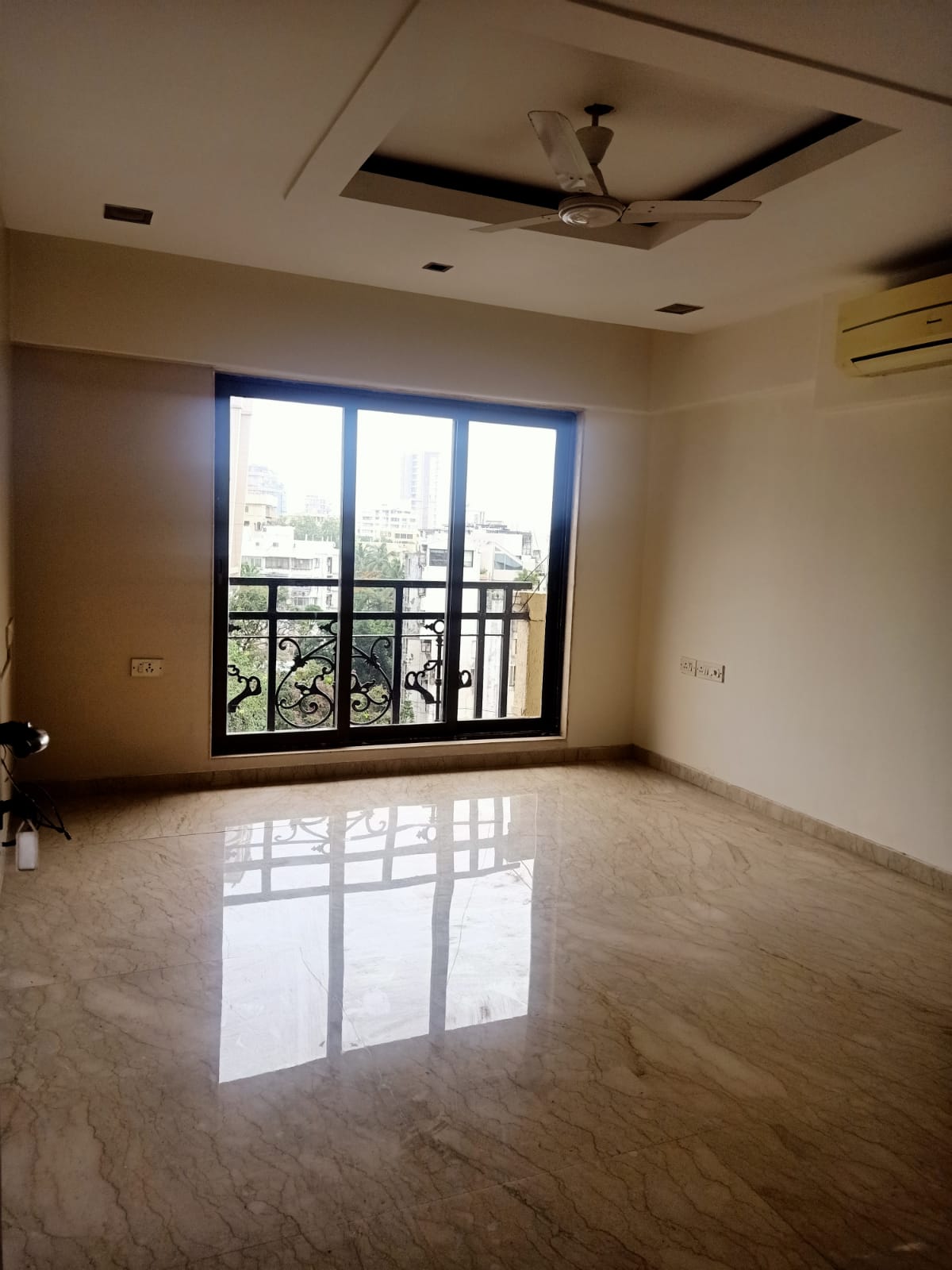 12 - Kukreja Heights, Bandra West