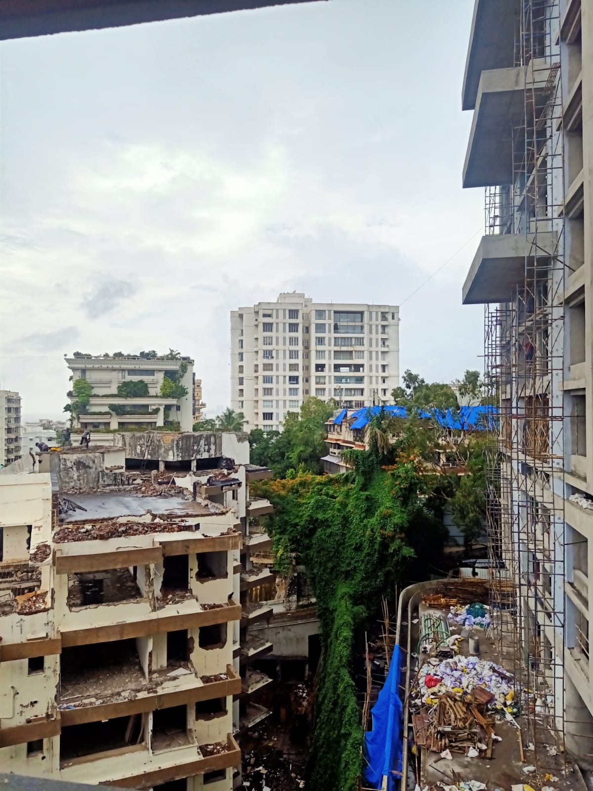 3 - Kukreja Heights, Bandra West