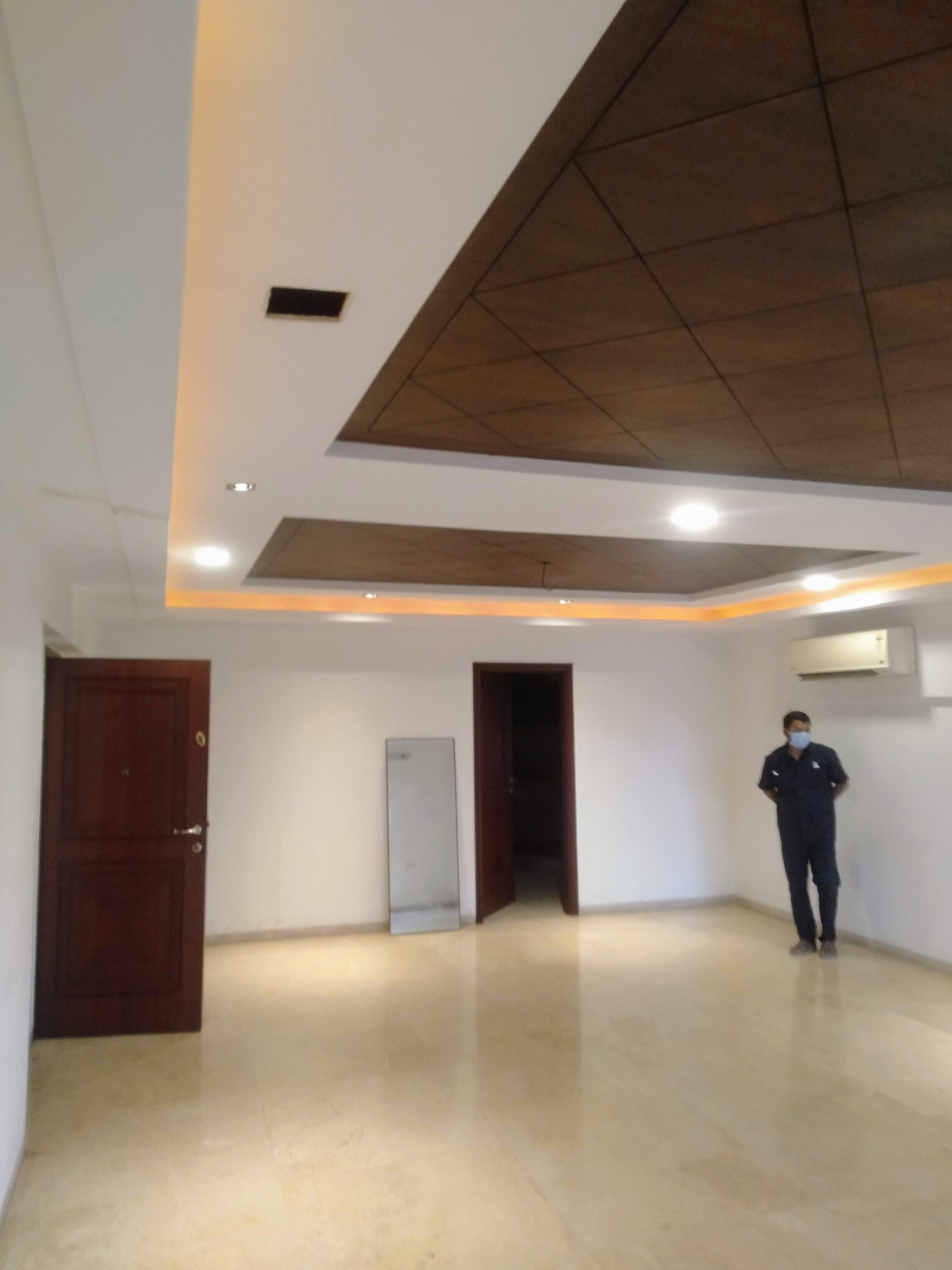 4 BHK Flats on Rent in Kukreja Heights, Bandra West