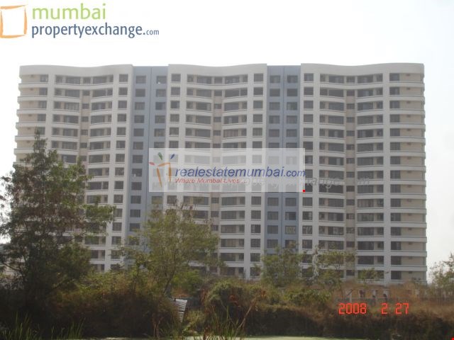 3 BHK Semi Furnished in Kalpataru Estate , Andheri East