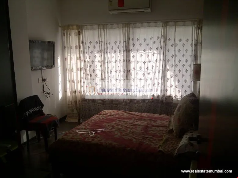 3 BHK Flats on Rent in Somerset Apartments, Bandra West