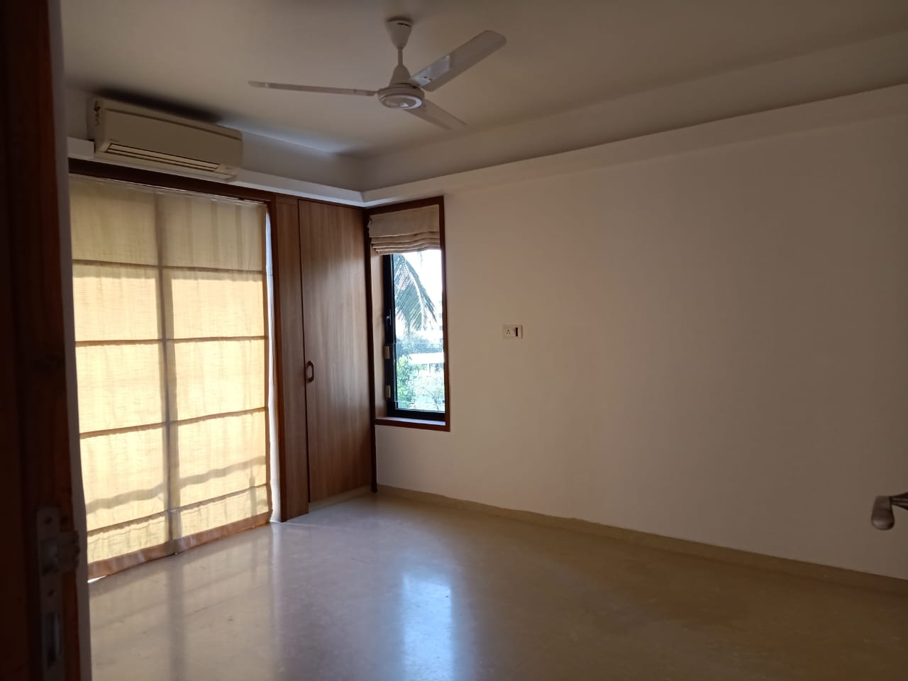 Bedroom 22 - Anand Palace, Bandra West