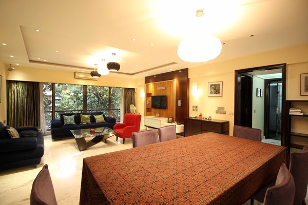 Dining1 - Emporis, Bandra West