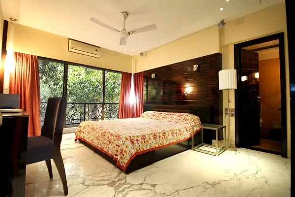 3 BHK Flats for Sale in Emporis, Bandra West