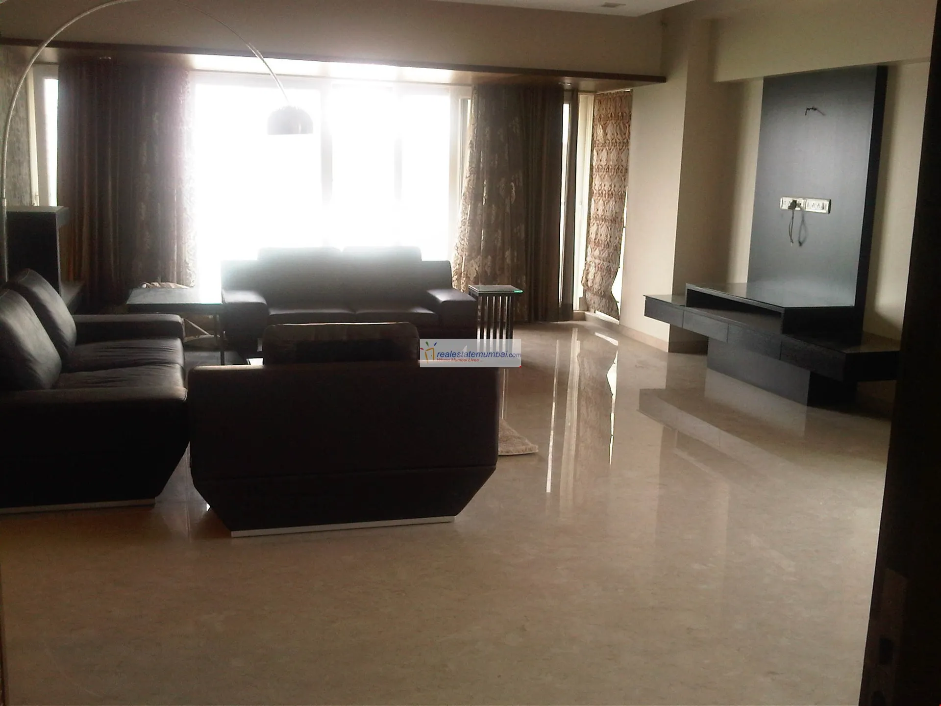 4 BHK Flats on Rent in Raj Rahul, Juhu