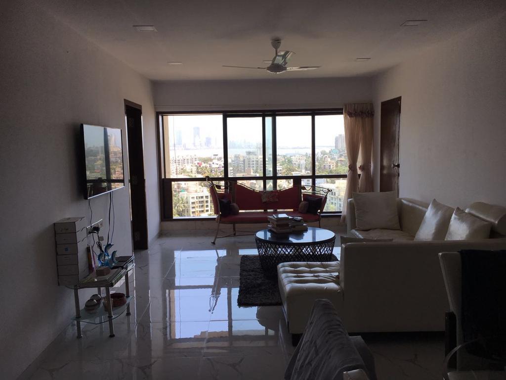 Living Room1 - Everest, Bandra West