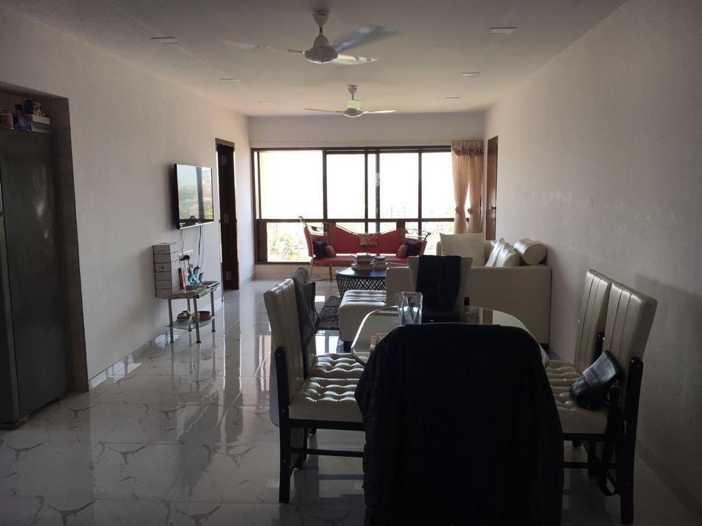 Living Room2 - Everest, Bandra West