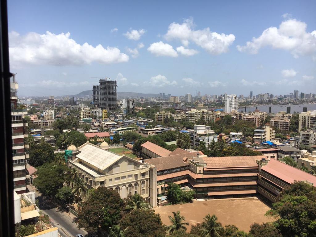 View1 - Everest, Bandra West