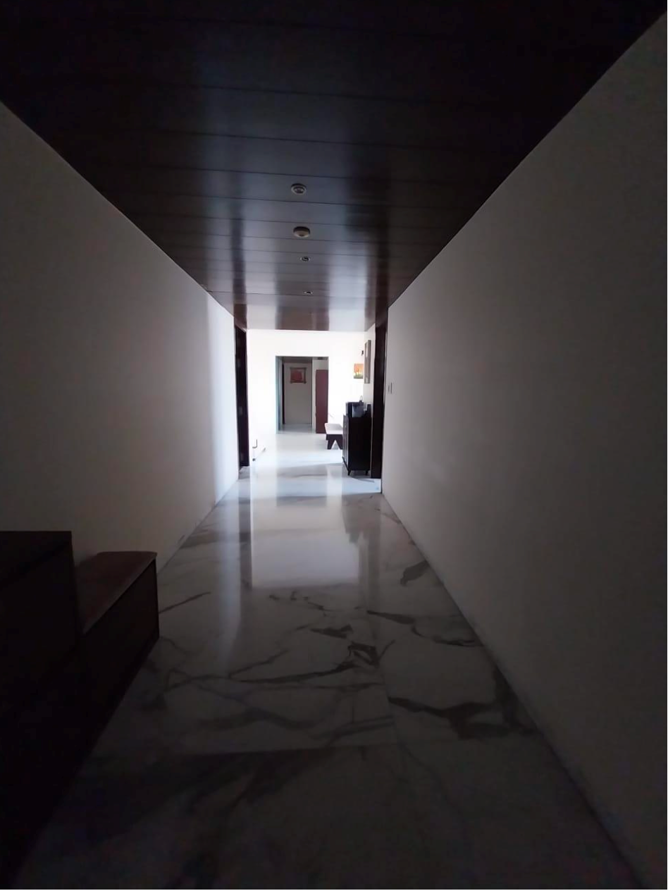 2 - Lodha Bellissimo, Mahalaxmi