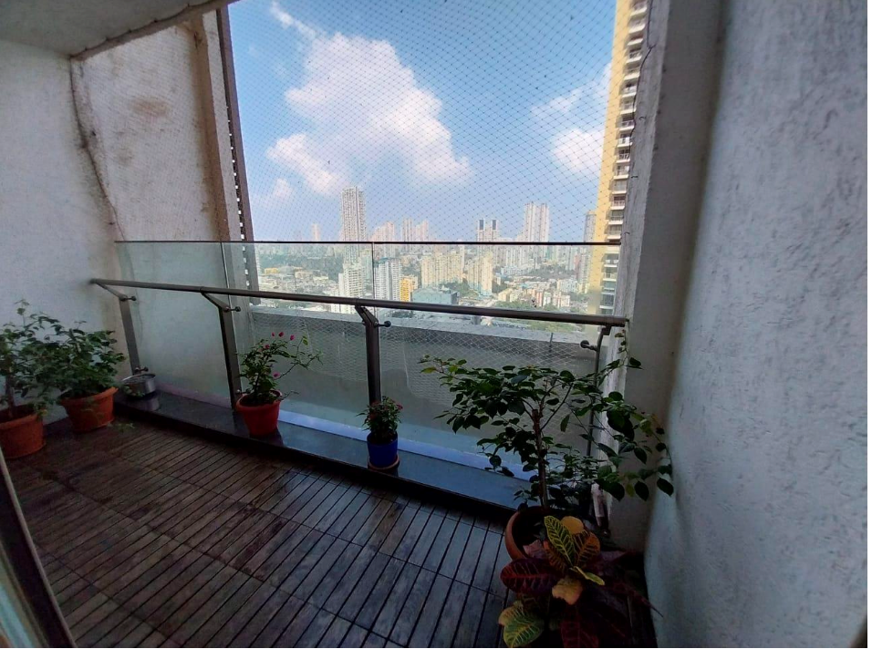 6 - Lodha Bellissimo, Mahalaxmi