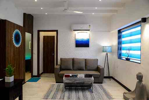 3 - Silver Crest, Juhu